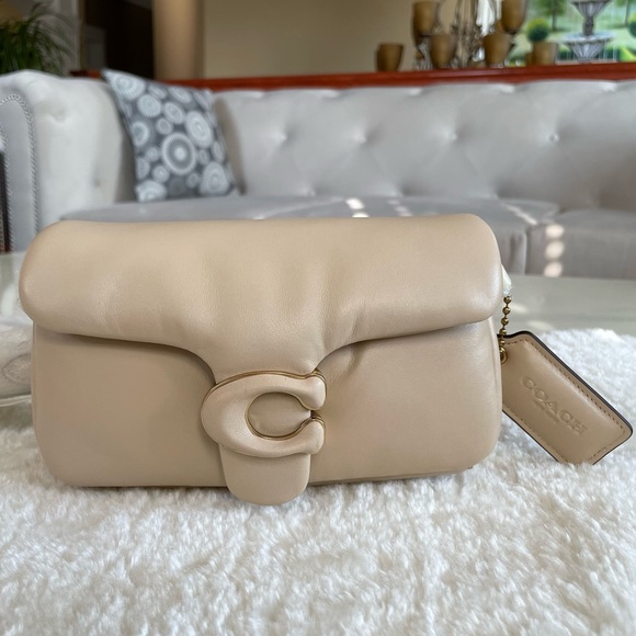 ‼️SOLD‼️ Coach Pillow Tabby 18 in Ivory - Picture 1 of 12